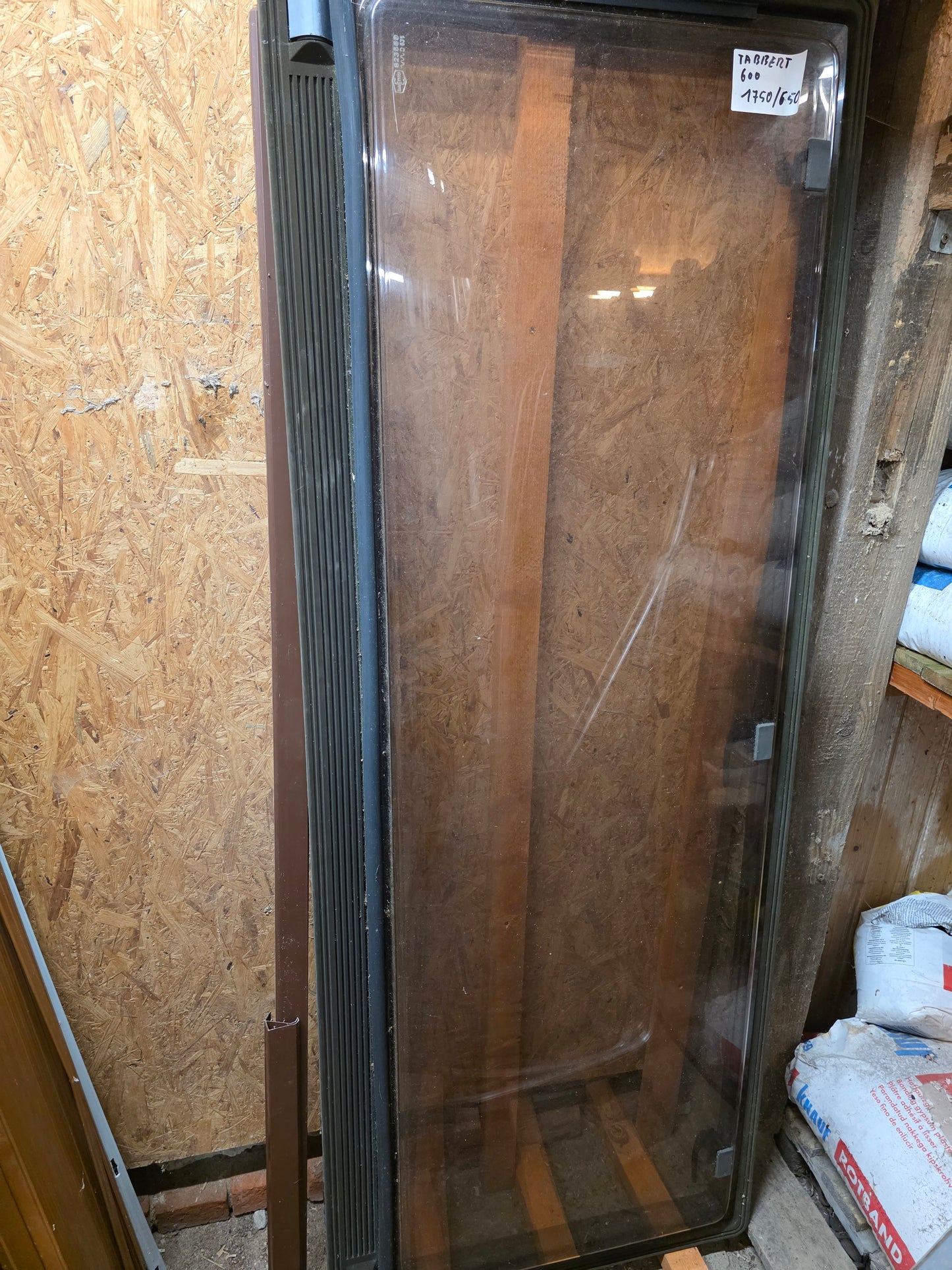 Tabbert 600 Ausstellfenster 175cm x 65cm Heckfenster Frontfenster Wohnwagen