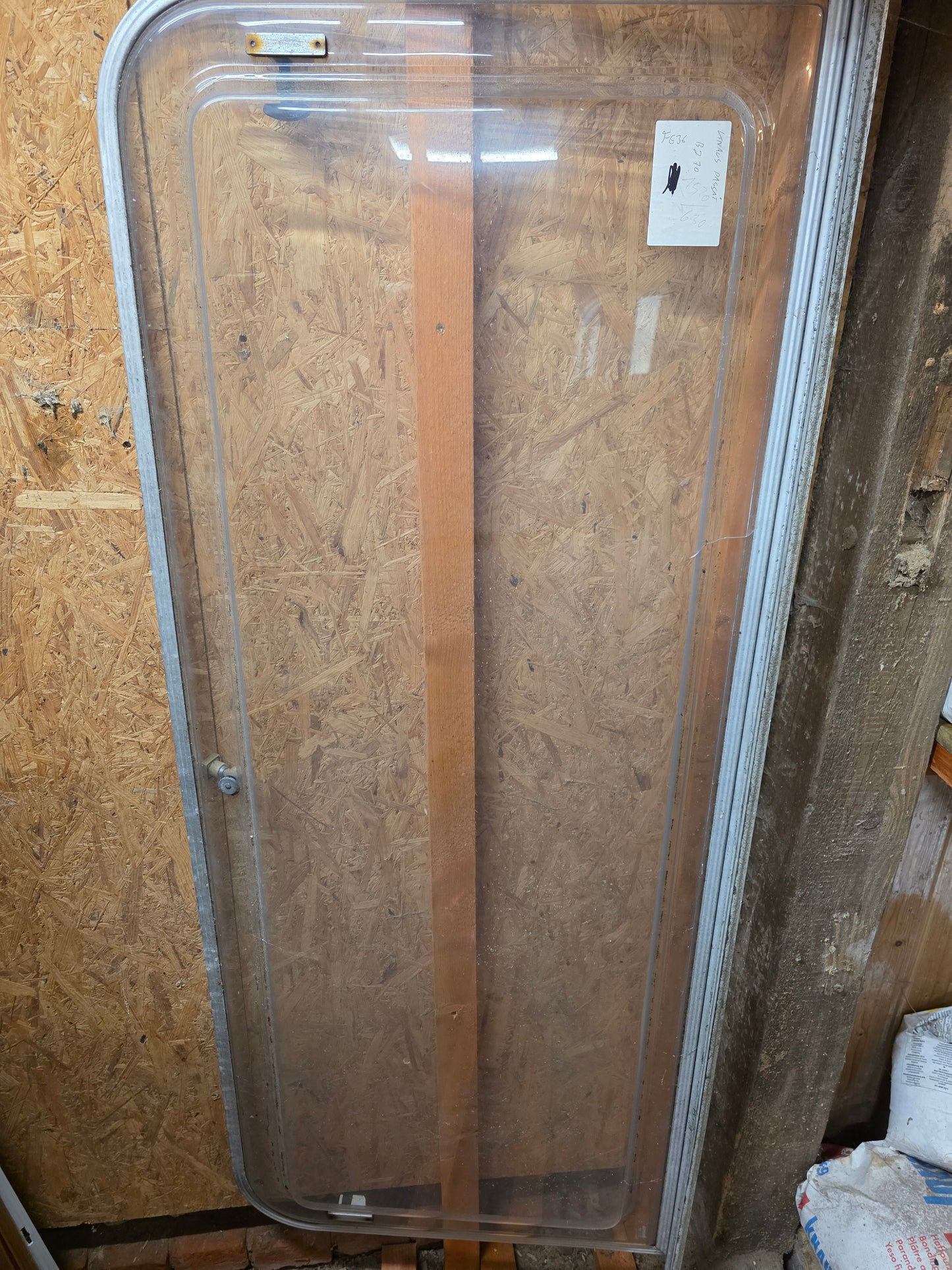 Knaus Passat 152cm x 63cm Heckfenster Frontfenster mit Schine Wohnwagen