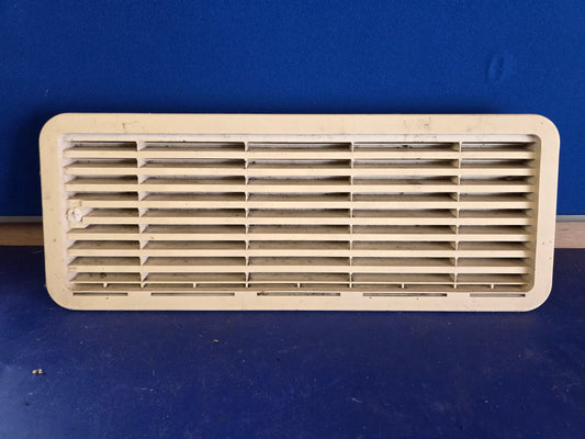 LMC Lüftungsgitter 46cm x 17cm Lüftung Wohnwagen