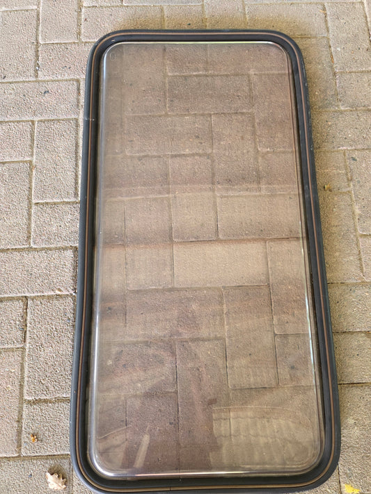 LMC5 30P 100cm x 50cm Seitenfenster Fenster Wohnwagen Doppelverglast