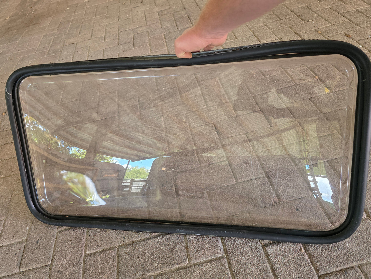 LMC5 30P 100cm x 50cm Seitenfenster Fenster Wohnwagen Doppelverglast