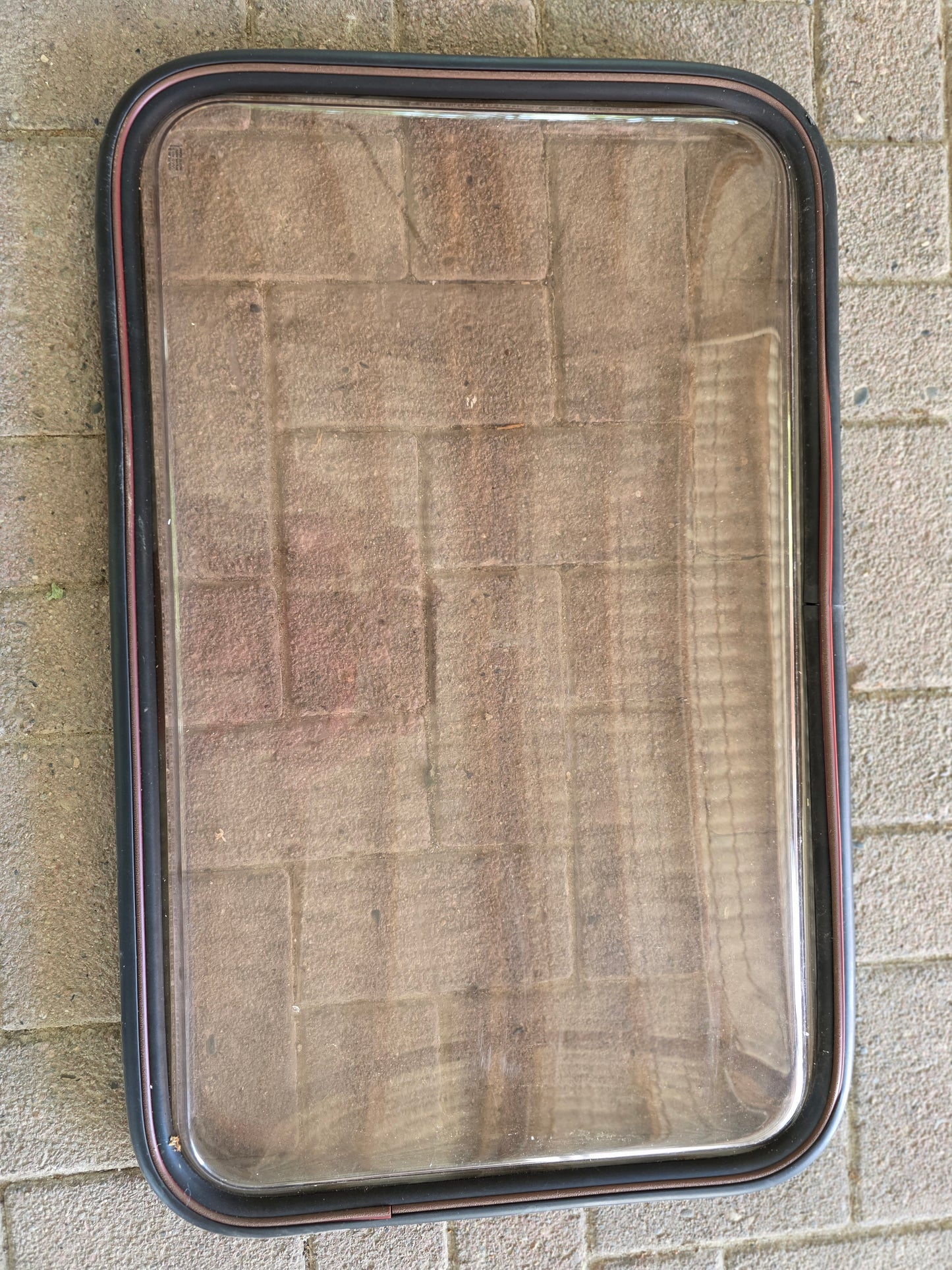 LMC 530P 80cm x 50cm Seitenfenster Fenster Wohnwagen Doppelverglast