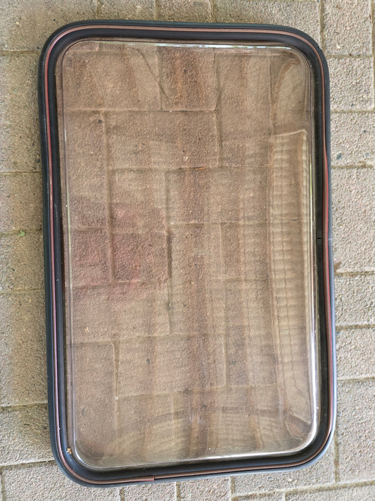 LMC 530P 80cm x 50cm Seitenfenster Fenster Wohnwagen Doppelverglast