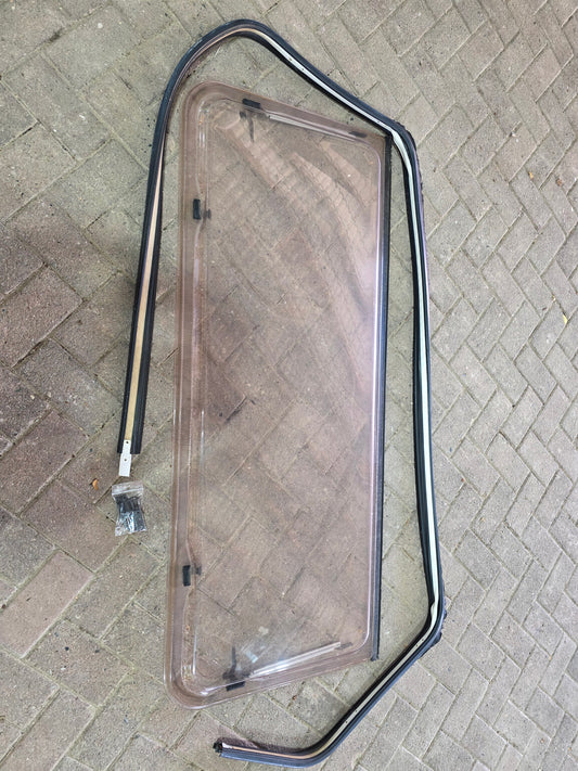 LMC 530P Ausstellfenster 150cm x 60cm  Heckfenster Frontfenster Wohnwagen
