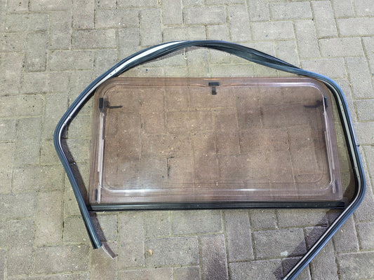 LMC 530P Ausstellfenster 104cm x 57cm Seitenfenster Wohnwagen