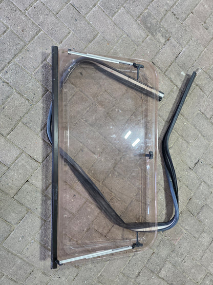 LMC 530P Ausstellfenster 104cm x 57cm Seitenfenster Wohnwagen