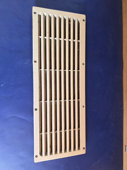 LMC 530P Lüftungsgitter 45cm x 14,5cm Lüftung Wohnwagen