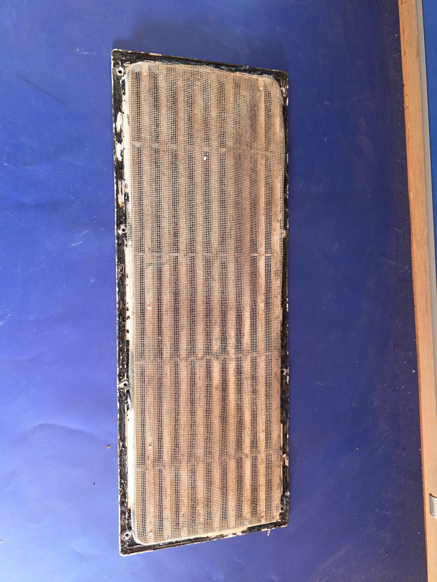 LMC 530P Lüftungsgitter 45cm x 14,5cm Lüftung Wohnwagen