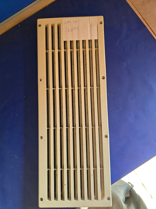 LMC 530P Lüftungsgitter 45cm x 14,5cm Lüftung Wohnwagen