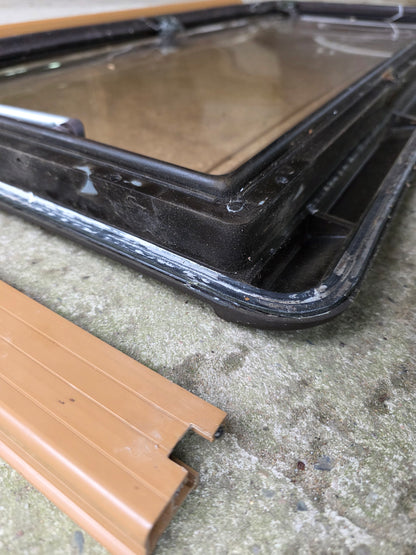 Hobby Prestige 680 110cm x 50cm Seitenfenster Aufstellfenster Fenster Wohnwagen Doppelverglast