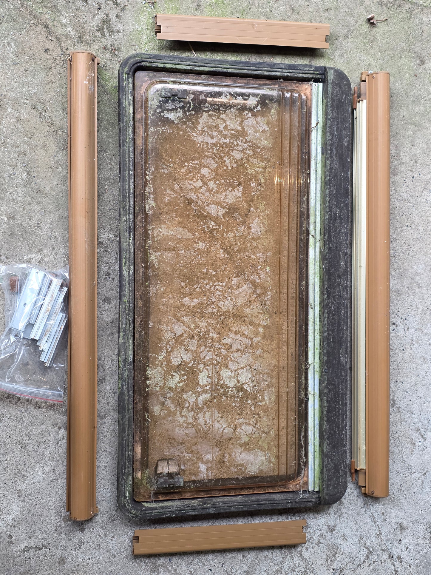 Hobby Prestige 680 75cm x 35cm Seitenfenster Aufstellfenster Fenster Wohnwagen Doppelverglast